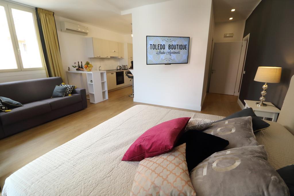 Toledo Boutique Studio Apartments Neapel Exteriör bild